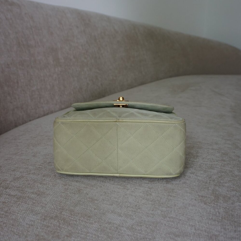 Chanel Camera Bag - Picture 11 of 16
